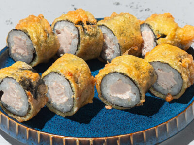 Tuńczyk roll w Tempurze
